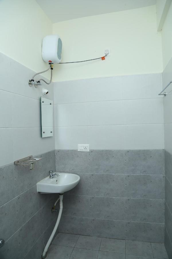 Hotel Bangalore Airport Inn, Near Kempegowda Airport, Airport Pickup & Drop Available 24X7 Devanahalli Eksteriør bilde